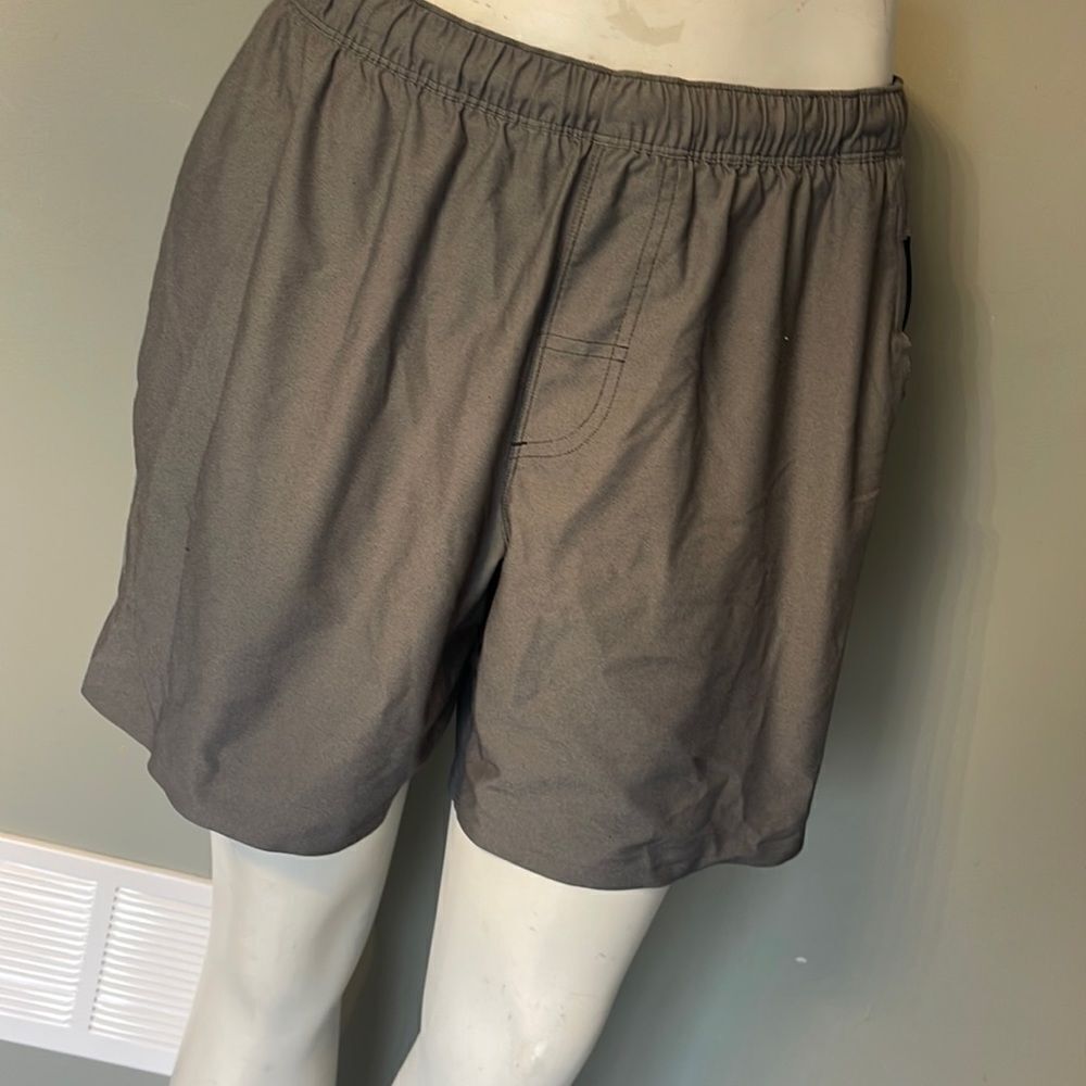 Men’s  Lululemon Shorts Large